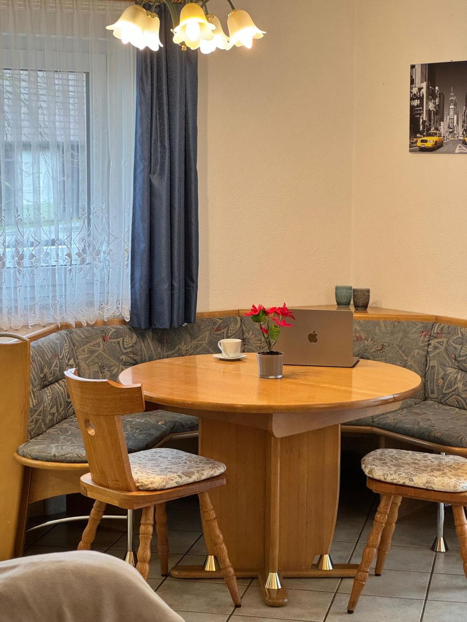 Ferienhaus Eichhoelzle Münsingen 外观 照片
